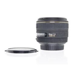 Sigma 30mm 1.4 Lens for Canon