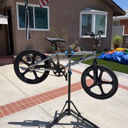 Kids GT Bike