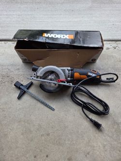 4.5” Electric Circular Saw