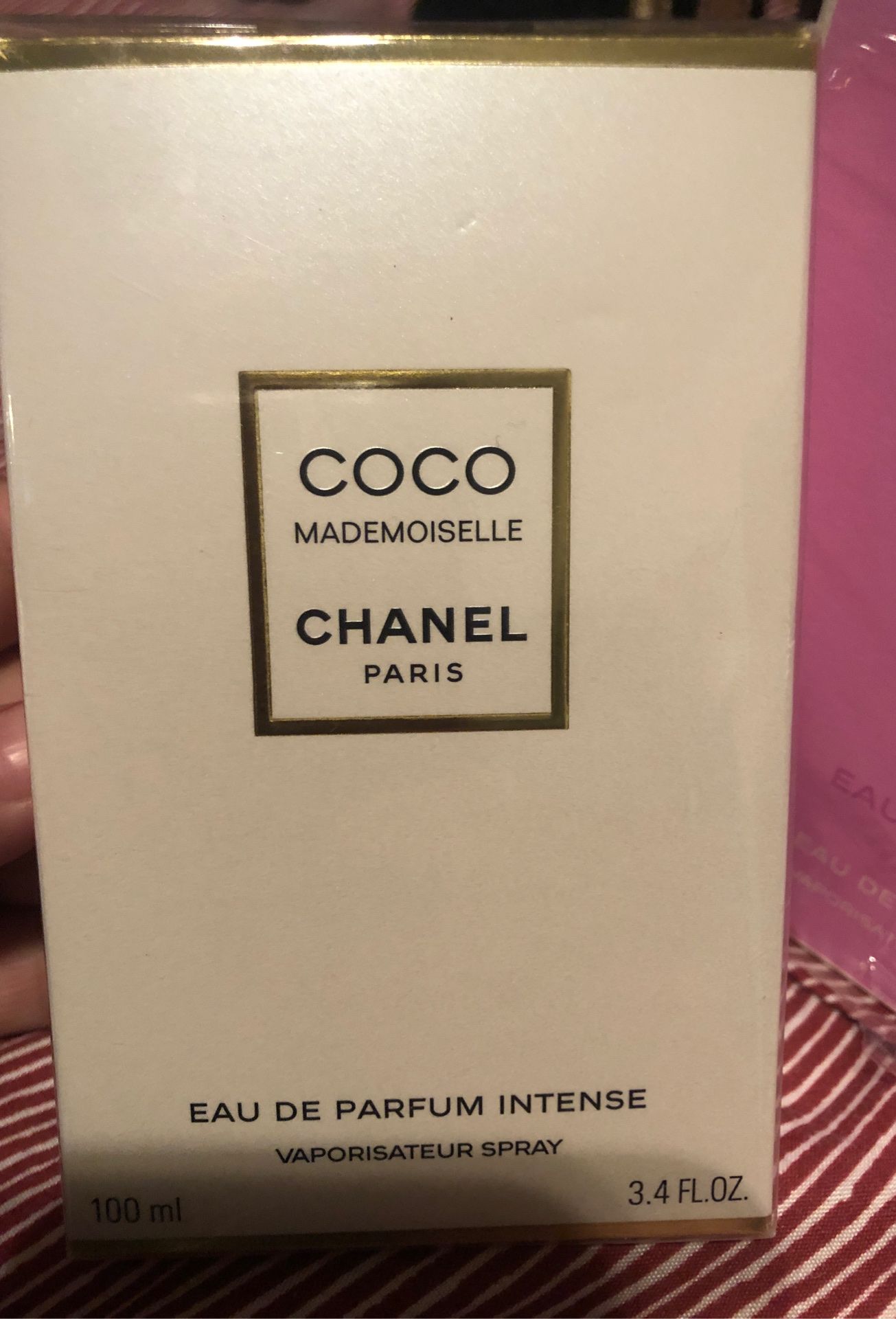 Chanel perfume Real no fake