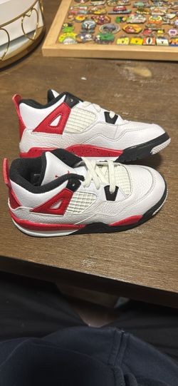Air Jordan 4 Red Cement