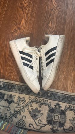 Adidas White Show Size 8