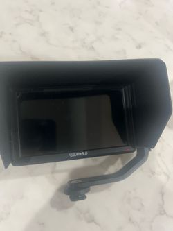 Feelworld camera media screen