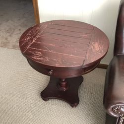 Solid Wood Pedestal End Table