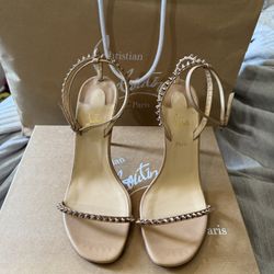Christian Louboutin 
