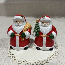 Antique Santa Claus Salt & Pepper Shakers Set  Vintage 1993 Christmas