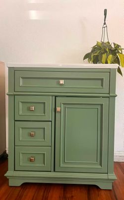 Bathroom vanity set with ceramic sink