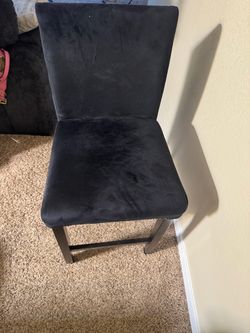 Dining room table seats 4