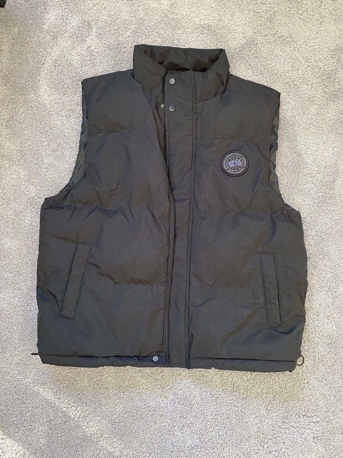 Canada Goose Medium Black Vest