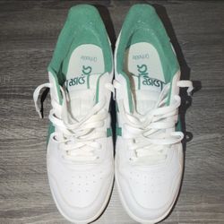 ASICS Men Low Top Lace-Up White Green Colorblock/ Onitsuka Tiger white Size 10