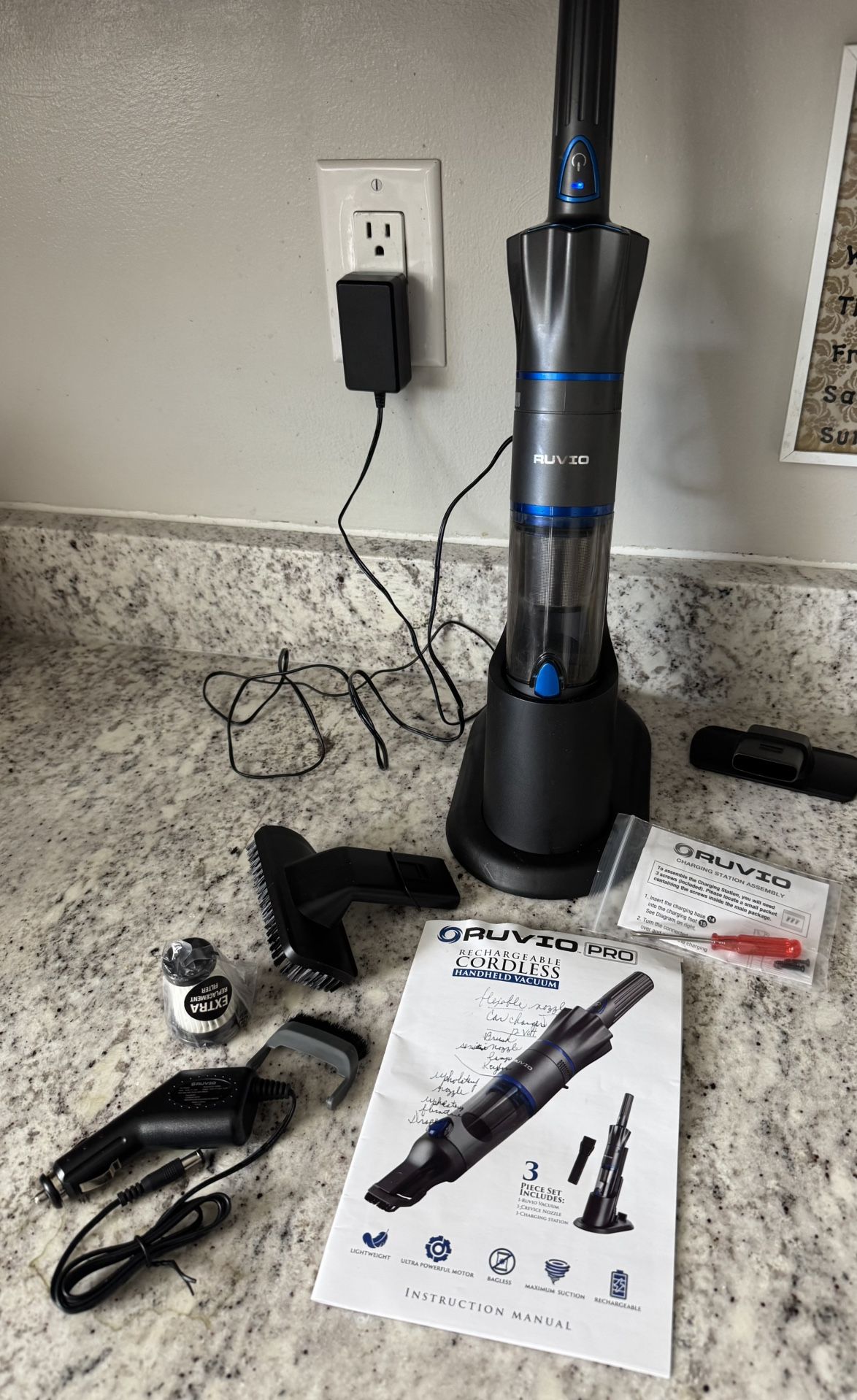 Ruvio Cordless Rechargeable Vacuum