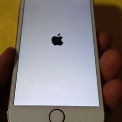 Iphone 6s(32gig)...FACTORY UNLOCKED!!!.NO TRADE