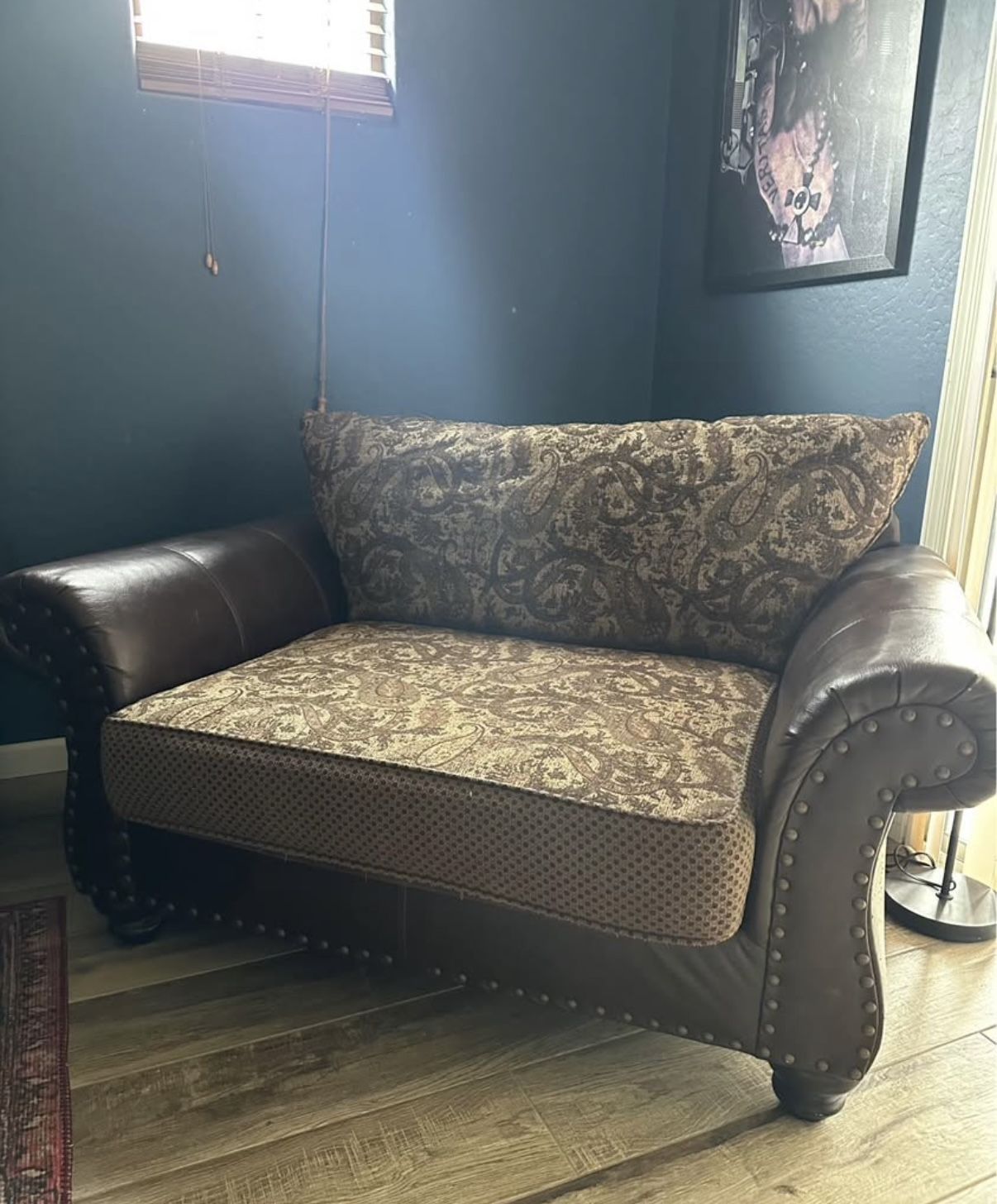 Accent Comfy Chair