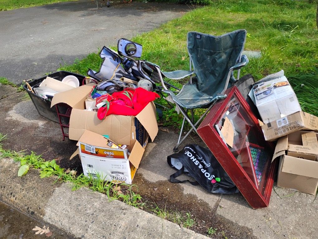 Curb alert * Free * Jackson, NJ