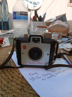 Kodak Brownie holiday flash camera vintage