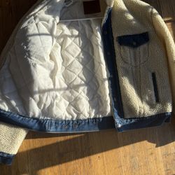 Women’s Levi Sherpa