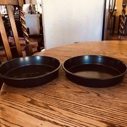 (2) BRAND NEW 8” ROUND BAKING PANS