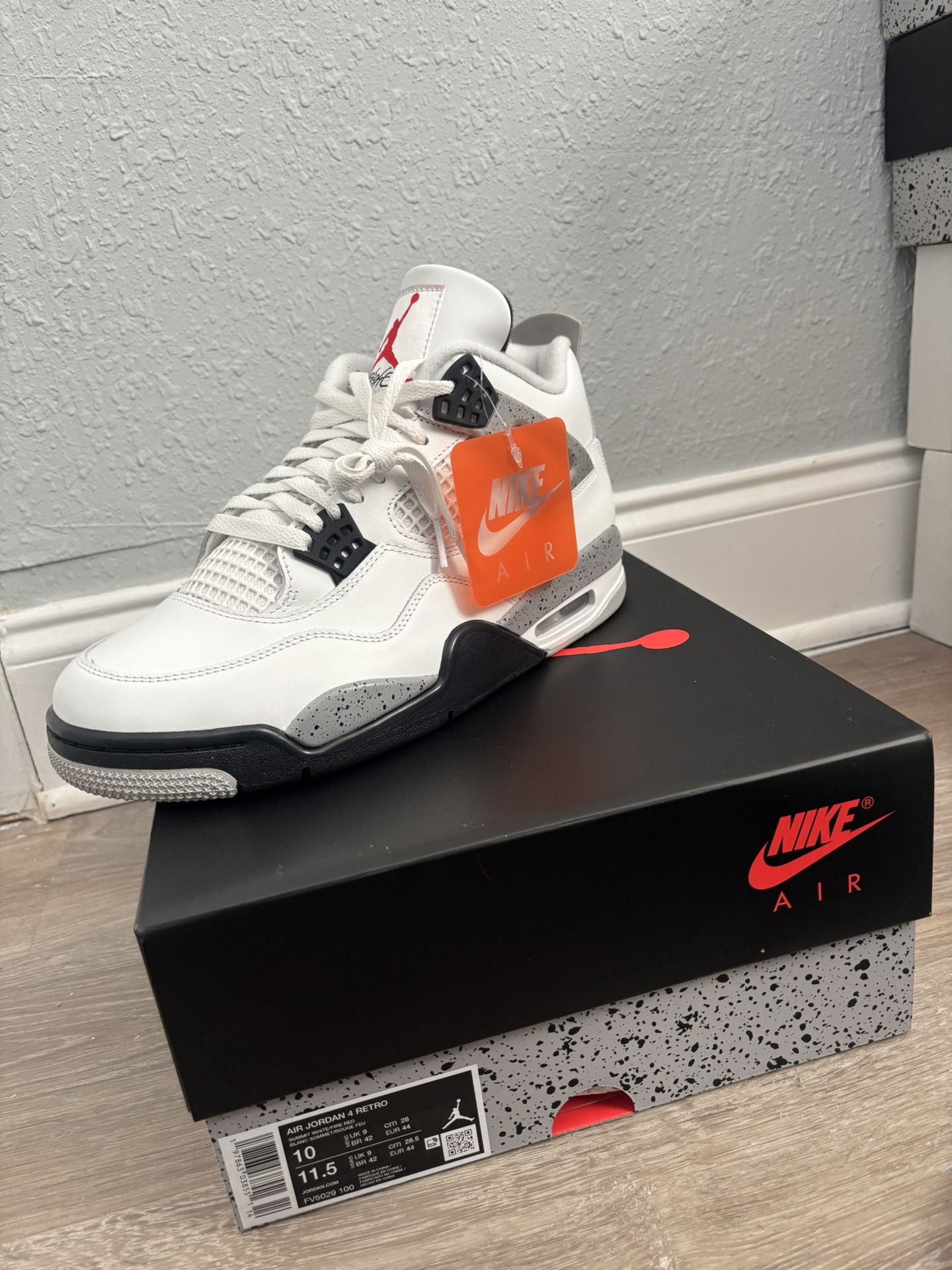 Jordan 4 Cements 2025 Size 10