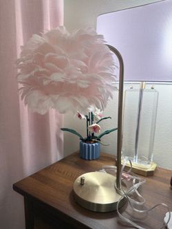 Pink Feather Table Lamp w/ USB