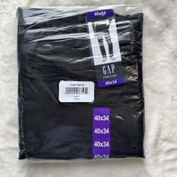 GAP Men’s Chino Pants 40x34 Black – Brand New $10