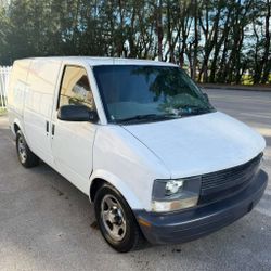 2005 Chevrolet Astro Cargo Van
