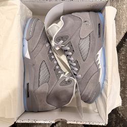 NEW! SIZE 7Y JORDAN 5 RETRO WOLF GREY 2026