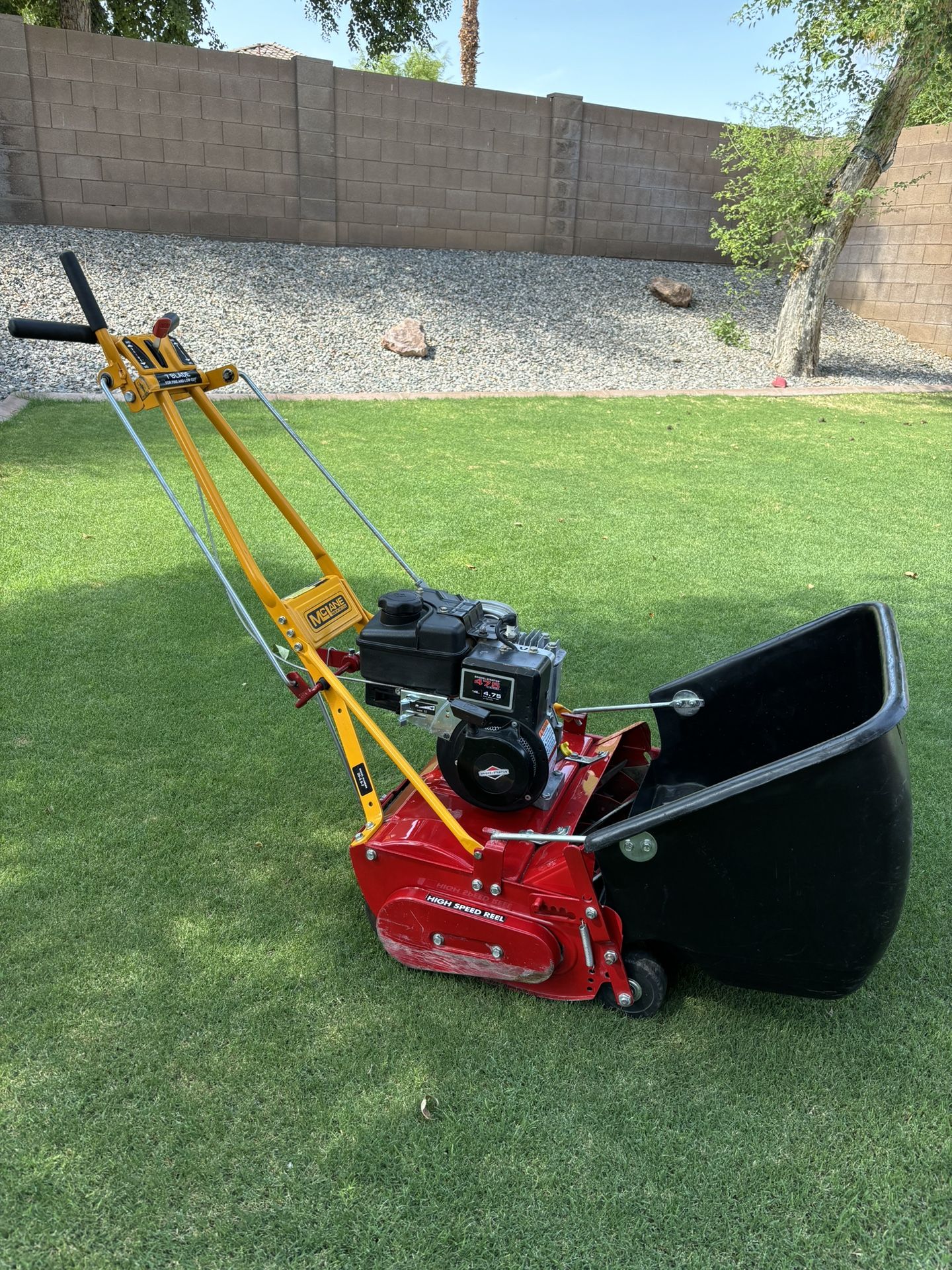 Mclane Reel Mower - Tiff Mower - Briggs and Stratton
