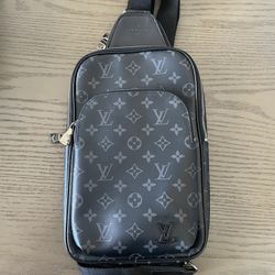 Louis Vuitton Black Monogram Slingbag