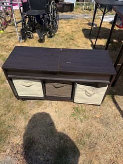 Entryway Storage bench