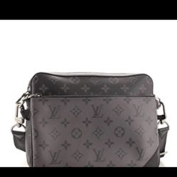 Men’s Louis Vuitton Bag 