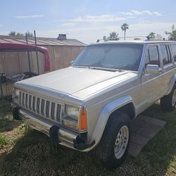 1985 Jeep 4x4 Wagoneer
