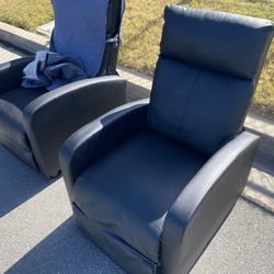 Black Recliner 