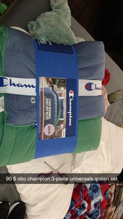 Champion 3-Piece Reversible Jersey Knit Queen Bed Set