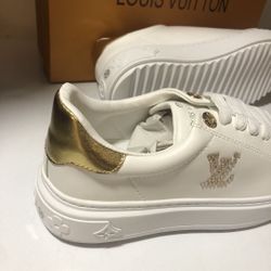 Time Out Sneakers 36,37,38