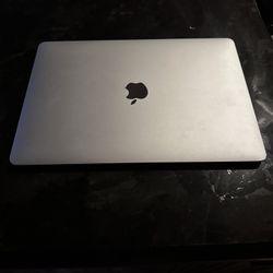 MacBook Air M1