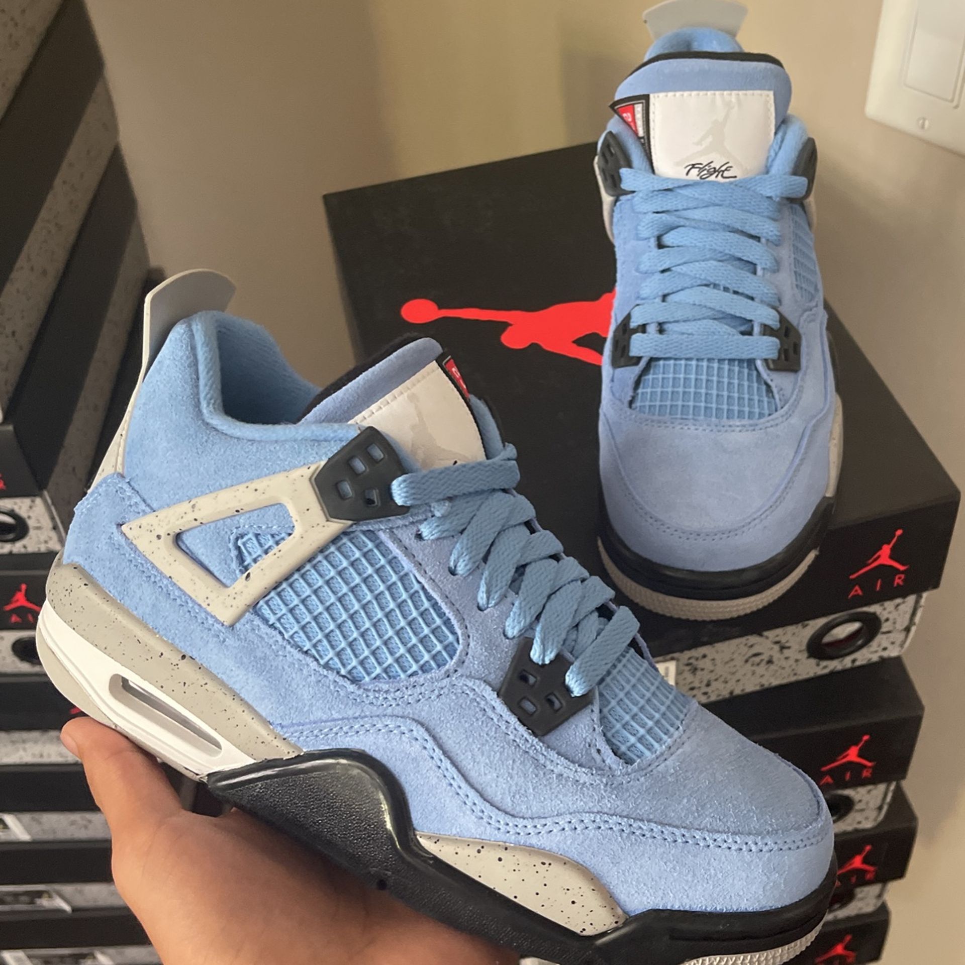 University Blue Jordan 4 (GS/Women’s)