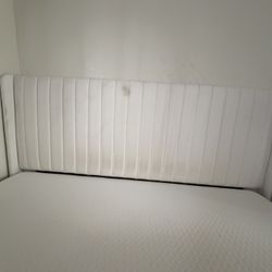 Bed And Mattress 