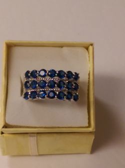 Nice Blue Sapphire Ring size 9