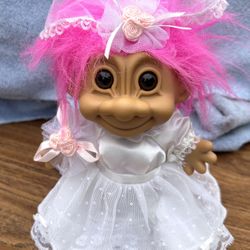 Russ Berrie-Good Luck Troll Bride Doll Vintage New! 