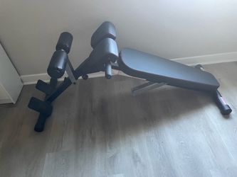 Adjustable Weight Bench with Leg Roller