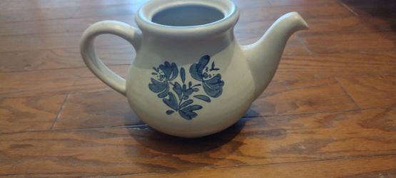 Pfaltzgraff Yorktowne stoneware