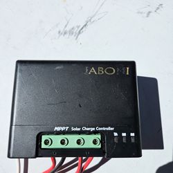SOLAR CHARGE CONTROLLER, 30 Amp, JABONI