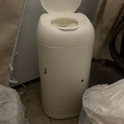 Diaper Genie 