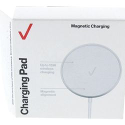 Verizon Charging USB-C  Pad Magnetic Charging for iPhone and Galaxy Phones