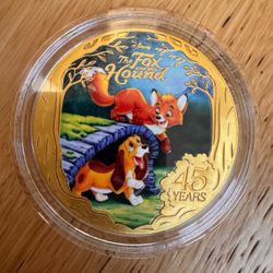 D23 Ultimate Disney Fan Event The Fox And The Hound 45th Medallion Coin In Case