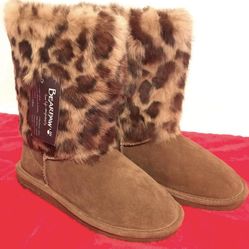 UGG style boots (Size 6-7 New)