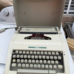 Maquina De Escrivir Antigua