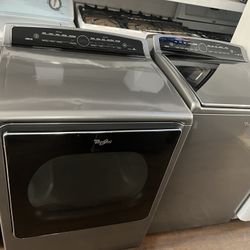 Whirlpool Set Washer And Dryer Top Loads Stainless Steel