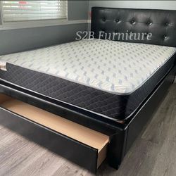 Queenn Size Black Button with Orthopedic matres!!!!