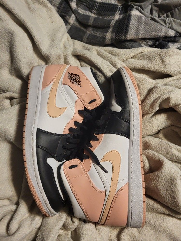 Jordan 1s Size 13